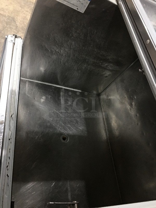 Beverage Air Commercial Milk Cooler! All Stainless Steel! With Poly Coated Racks! Model SM34N Serial 2415867! 115V 1Phase! On Commercial Casters! - Image 6 of 8