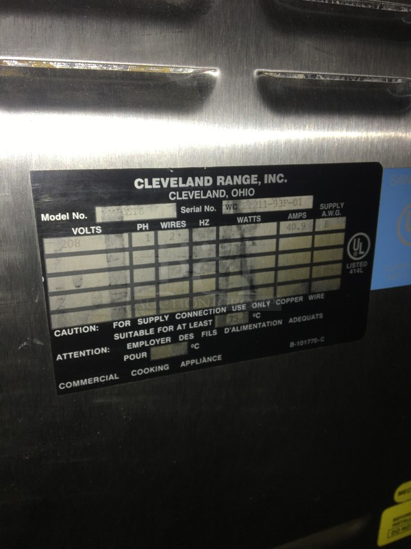 Cleveland Commercial Electric Powered Single Door Steamer! Steam Craft 3.1 Edition! With Underneath Storage! On Stainless Steel Stand! Model 21CET8 Serial WC2121193F01! 208V 1 Phase! - Image 9 of 10