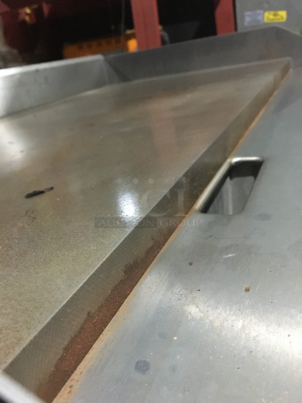 APW Wyott Commercial Countertop Electric Powered Flat Griddle! With Back & Side Splashes! All Stainless Steel! Model EG36I Serial 120871307015! 208/240V 1/3 Phase! On Legs!  - Image 6 of 9