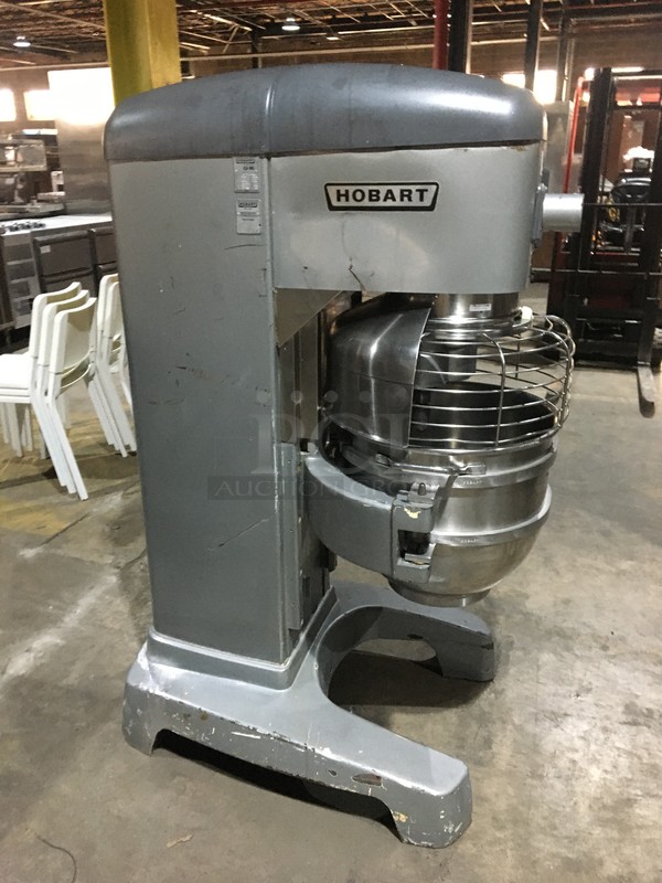 Hobart Commercial Floor Style 60 Quart Planetary Mixer! With Stainless Steel Bowl & Bowl Guard! With Dough Hook Attachment! Model HL600 Serial 311282820! 200/230V 1/3Phase! Damaged From Shipping! Not Tested!  - Image 4 of 10