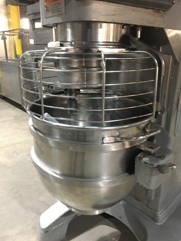 Hobart Commercial Floor Style 60 Quart Planetary Mixer! With Stainless Steel Bowl & Bowl Guard! With Dough Hook Attachment! Model HL600 Serial 311282820! 200/230V 1/3Phase! Damaged From Shipping! Not Tested!  - Image 6 of 10