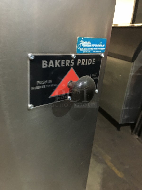 FANTASTIC! Bakers Pride Natural Gas Powered 4 Pie Pizza Oven! All Stainless Steel Body! Model DS805 Serial 11759! With Stones! On Legs! Working When Removed! - Image 10 of 12