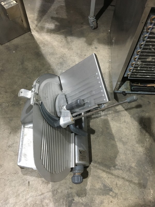 Hobart Commercial Countertop Heavy Duty Meat Slicer! All Stainless Steel! Model 2612 Serial 631015303! 120V 1Phase! - Image 5 of 9