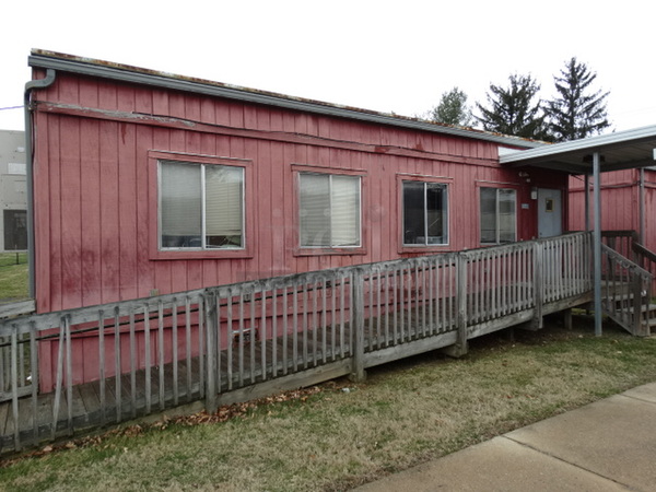 Modular Classroom w/ 2 Entrance Doors, 4 Windows, Closet and All Contents! BUYER MUST REMOVE. Item Is Located In Coatesville, PA - Winner Will Have Up To 2 Weeks To Remove. Address Will Be Given To the Winning Bidder After They Provide a Certificate of Insurance - Image 1 of 12