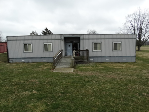 Modular Classroom w/ SIX Classrooms, Hallway and All Contents! BUYER MUST REMOVE. Item Is Located In Coatesville, PA - Winner Will Have Up To 2 Weeks To Remove. Address Will Be Given To the Winning Bidder After They Provide a Certificate of Insurance. See Lots 10-11 For Additional Pictures! - Image 1 of 12