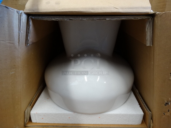 BRAND NEW IN BOX! American Standard Baby Devoro Toilet Bowl - Image 1 of 8