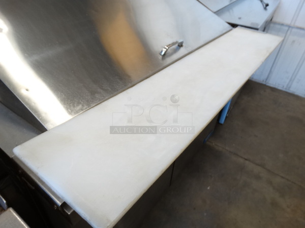 NICE! Turbo Air Model MST-48-18 Stainless Steel Commercial Sandwich Salad Prep Table Bain Marie Mega Top on Commercial Casters. 115 Volts, 1 Phase. 48x37x46. Tested and Working! - Image 5 of 10