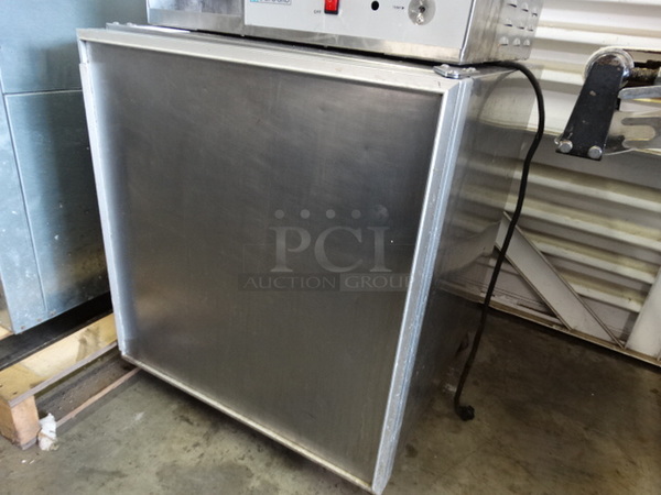GREAT! Silver King Model SKUCF7F Stainless Steel Commercial Single Door Undercounter Freezer on Commercial Casters. 115 Volts, 1 Phase. 27x28x32. Tested and Powers On But Temps at 38 Degrees - Image 2 of 5