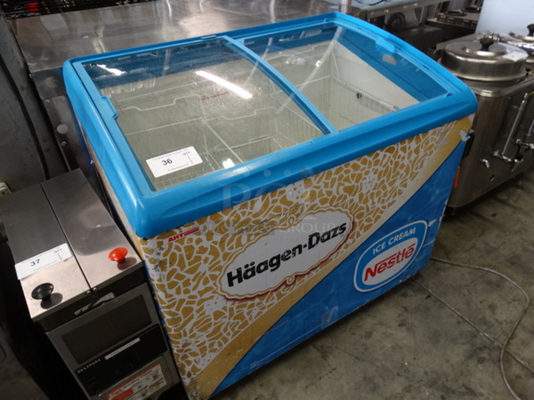 NICE! AHT Model RIOS 100 UL Metal Commercial Ice Cream Treat Freezer Merchandiser w/ Sliding Lids on Commercial Casters. 120 Volts, 1 Phase. 39x27x36. Cannot Test Due To Missing Power Cord - Image 2 of 6