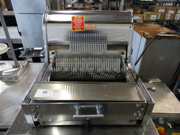 GREAT! Berkel Model MB Stainless Steel Commercial Countertop Bread Loaf Slicer. 115 Volts, 1 Phase. 22x26x18. Tested and Working!