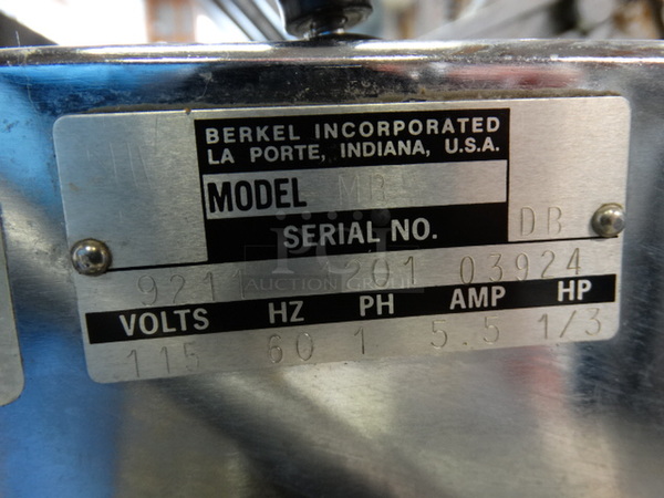 GREAT! Berkel Model MB Stainless Steel Commercial Countertop Bread Loaf Slicer. 115 Volts, 1 Phase. 22x26x18. Tested and Working! - Image 6 of 7