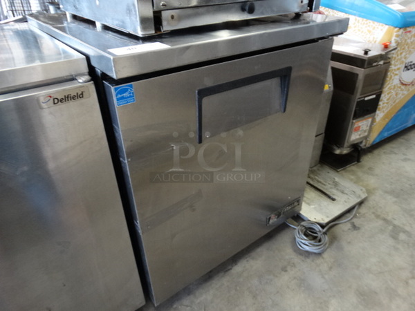 GREAT! 2011 True Model TUC-27 ENERGY STAR Stainless Steel Commercial Single Door Undercounter Cooler on Commercial Casters. 115 Volts, 1 Phase. 27.5x30x33. Cannot Test - Needs New Plug Head - Image 3 of 5