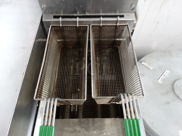 NICE! Liberty Model GF40 Stainless Steel Commercial Gas Powered Deep Fat Fryer w/ 2 Metal Fry Baskets. 15.5x30x46 - Image 4 of 8