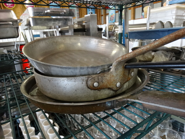 3 Various Metal SKillets. Includes 21x12.5x2. 3 Times Your Bid! - Image 3 of 3