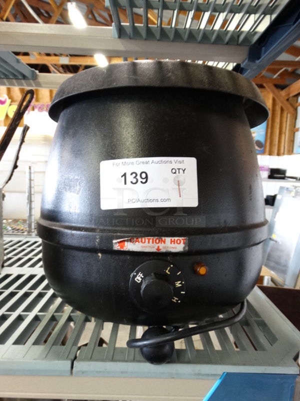 Glenray Model 1010795 Metal Commercial Countertop Soup Kettle Food Warmer. 120 Volts, 1 Phase. 13x13x13. Tested and Working!