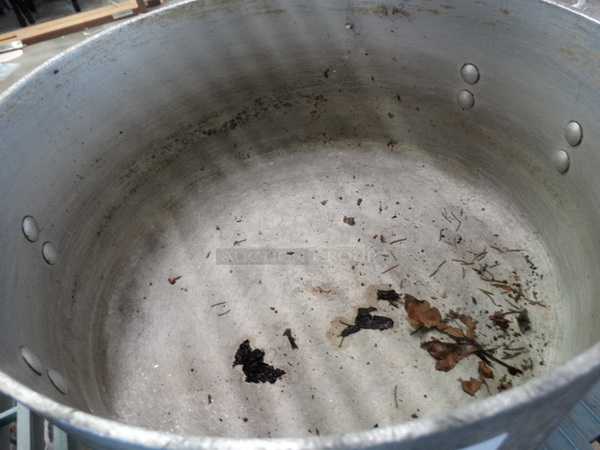 Metal Stock Pot. 18x14.5x7 - Image 4 of 4