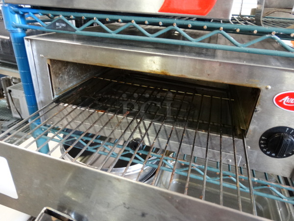 Avantco Stainless Steel Commercial Countertop Electric Powered Pizza Oven. 18x15x8. Tested and Working! - Image 4 of 5