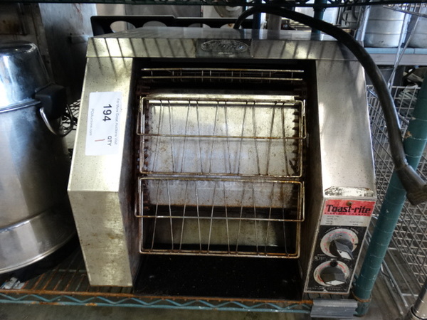 NICE! Toast-rite Model TRH Metal Commercial Countertop Conveyor Oven. 208 Volts, 1 Phase. 18x23x17