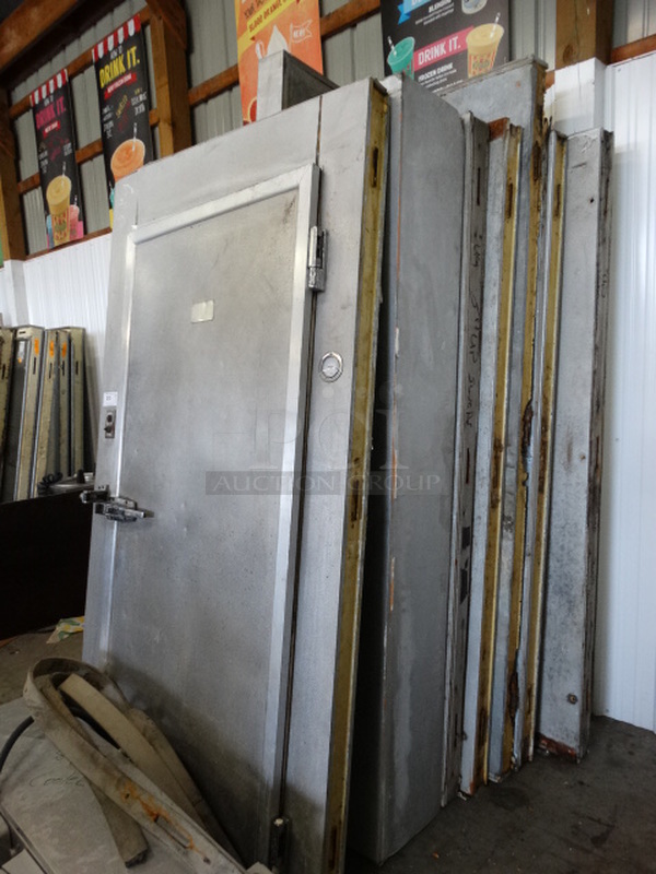 FANTASTIC! 6'x6'x7.5' Walk In Cooler Box w/ Copeland Compressor and Russell Model AA28-134B Condenser. Does Not Have Floor. 115/208-240 Volts, 1 Phase. 6'x6'x7.5' - Image 8 of 11