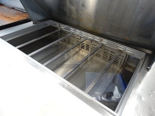 NICE! Turbo Air Model MST-48-18 Stainless Steel Commercial Sandwich Salad Prep Table Bain Marie Mega Top on Commercial Casters. 115 Volts, 1 Phase. 48x37x46. Tested and Working! - Image 6 of 10