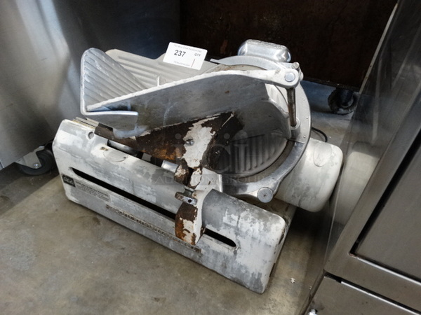 GREAT! Globe Stainless Steel Commercial Countertop Meat Slicer w/ Blade Sharpener. 24x20x20. Tested and Working! - Image 2 of 5