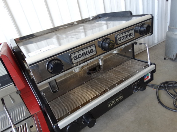 BEAUTIFUL! La Spaziale Stainless Steel Commercial Countertop 2 Group Espresso Machine w/ Steam Wand. 27x22x21 - Image 3 of 8