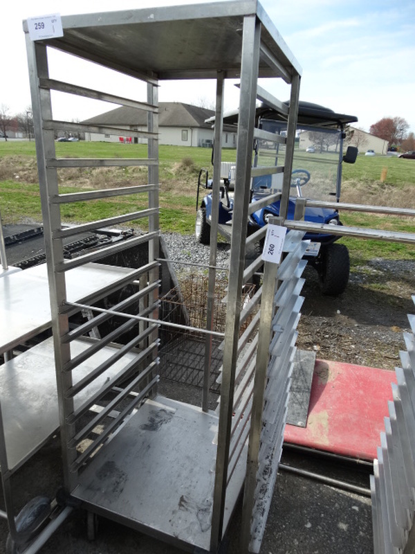 Metal Commercial Pan Transport Rack on Commercial Casters. 23x27x68 - Image 2 of 5