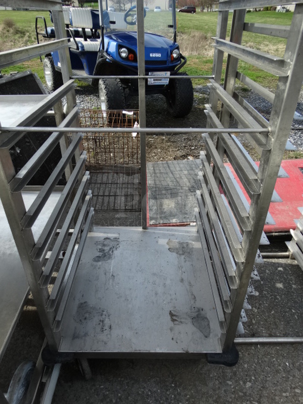 Metal Commercial Pan Transport Rack on Commercial Casters. 23x27x68 - Image 5 of 5