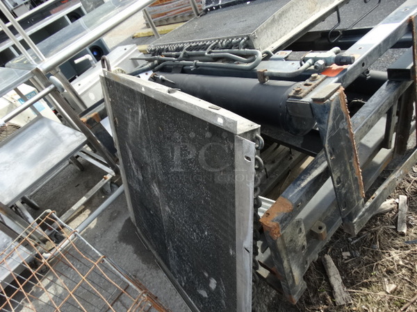WOW! Carrier Transicold Radiator Heat Dissipating System. Was Used In a Reefer Trailer. Goes GREAT w/ Item 270! - Image 6 of 6