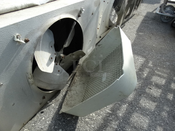 Metal Commercial Condenser. 95x21x23 - Image 5 of 7