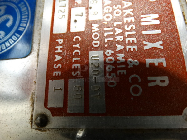 Blakeslee Model U20-DT Metal Commercial Table Mount 20 Quart Planetary Mixer. 115 Volts, 1 Phase. Goes GREAT w/ Item 240! 16x24x33. Tested and Working! - Image 8 of 8