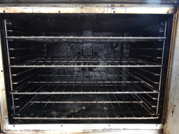 GORGEOUS! Hobart Stainless Steel Commercial Gas Powered Full Size Convection Oven w/ View Through Doors, Metal Oven Racks and Thermostatic Controls on Metal Legs. 40x32x58 - Image 5 of 5