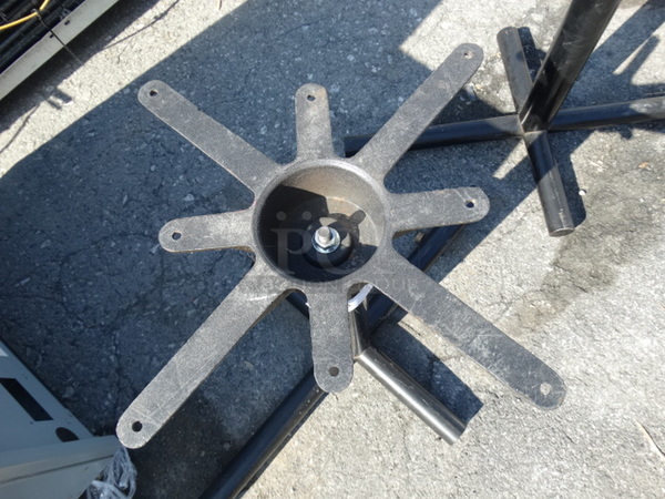 Black Metal Table Base. 36x23x28 - Image 4 of 5
