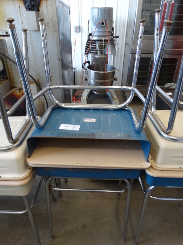 4 Metal Student Desks. Includes 24x18x24. 4 Times Your Bid! - Image 2 of 3