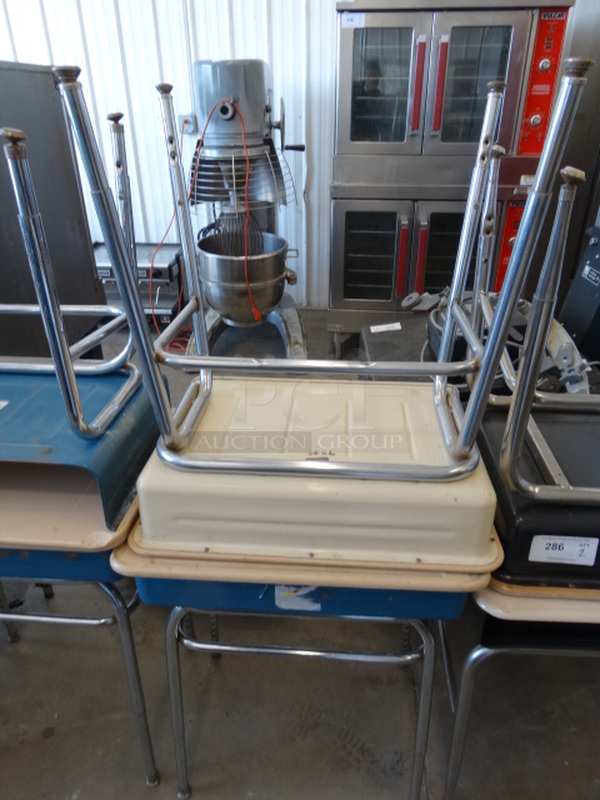 4 Metal Student Desks. Includes 24x18x24. 4 Times Your Bid! - Image 3 of 3