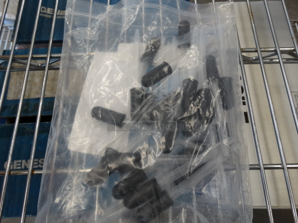 ALL ONE MONEY! Lot of Droppers! - Image 1 of 2