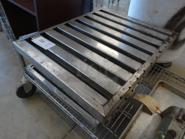 5 Metal Grease Hood Filters. 19.5x24.5x2. 5 Times Your Bid! - Image 2 of 3