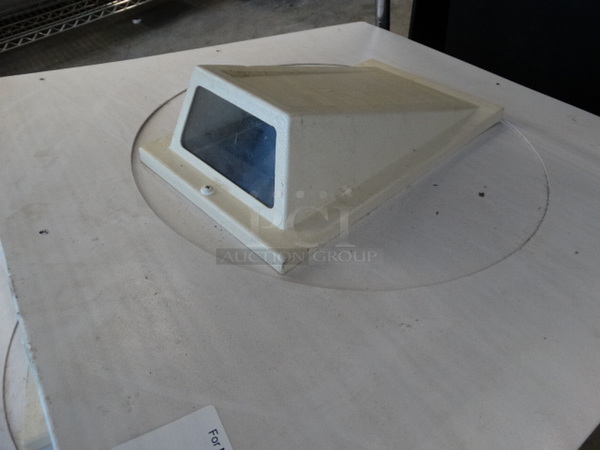 2 Pelco Model E2100 Security Cameras. 24x24x10. 2 Times Your Bid! - Image 3 of 5