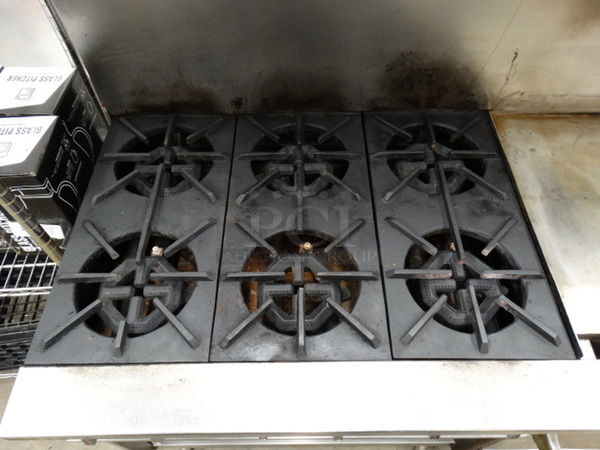 FANTASTIC! Jade Range Stainless Steel Commercial Gas Powered 6 Burner Range w/ Right Side Flat Top Griddle, Lower Oven and Stainless Steel Overshelf on Commercial Casters. 72x32x57 - Image 5 of 9