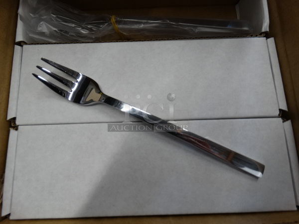 36 BRAND NEW IN BOX! Oneida Chef's Table Cocktail Forks. 6". 36 Times Your Bid! - Image 2 of 4