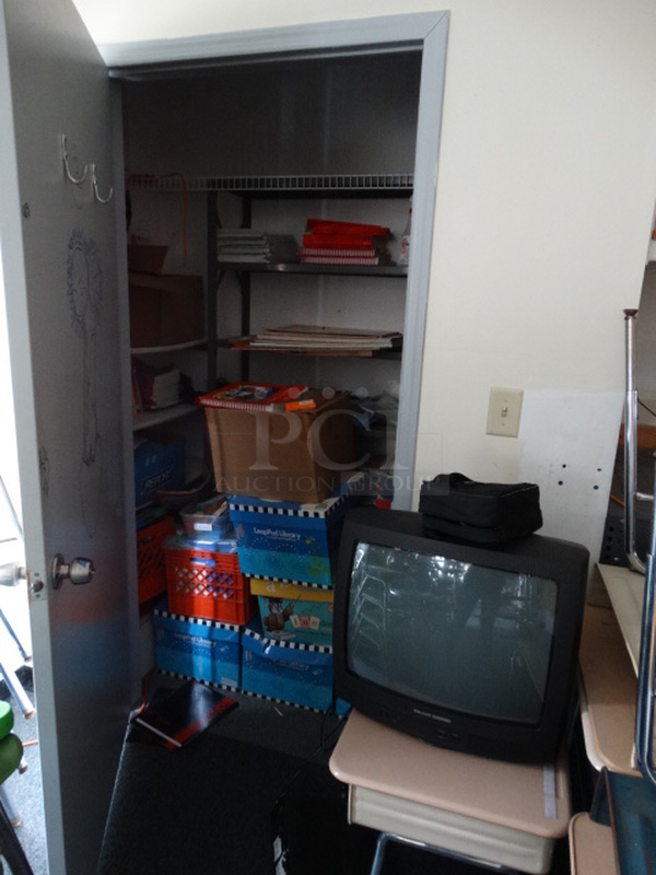 Modular Classroom w/ 2 Entrance Doors, 4 Windows, Closet and All Contents! BUYER MUST REMOVE. Item Is Located In Coatesville, PA - Winner Will Have Up To 2 Weeks To Remove. Address Will Be Given To the Winning Bidder After They Provide a Certificate of Insurance - Image 3 of 12