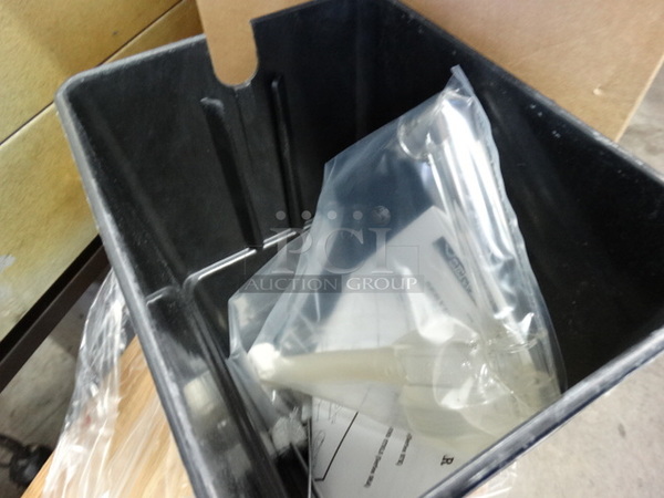 BRAND NEW IN BOX! Server Products 7000 Black Poly Rectangular 1 oz Condiment Pump. 7.5x9.5x14 - Image 5 of 6