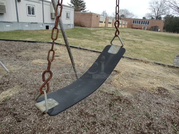 Metal 6 Swing Swingset. BUYER MUST REMOVE. Item Is Located In Coatesville, PA - Winner Will Have Up To 2 Weeks To Remove. Address Will Be Given To the Winning Bidder After They Provide a Certificate of Insurance - Image 6 of 11