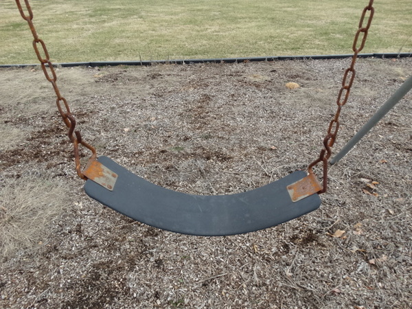 Metal 8 Swing Swingset; Missing 1 Swing Seat. BUYER MUST REMOVE. Item Is Located In Coatesville, PA - Winner Will Have Up To 2 Weeks To Remove. Address Will Be Given To the Winning Bidder After They Provide a Certificate of Insurance - Image 10 of 12
