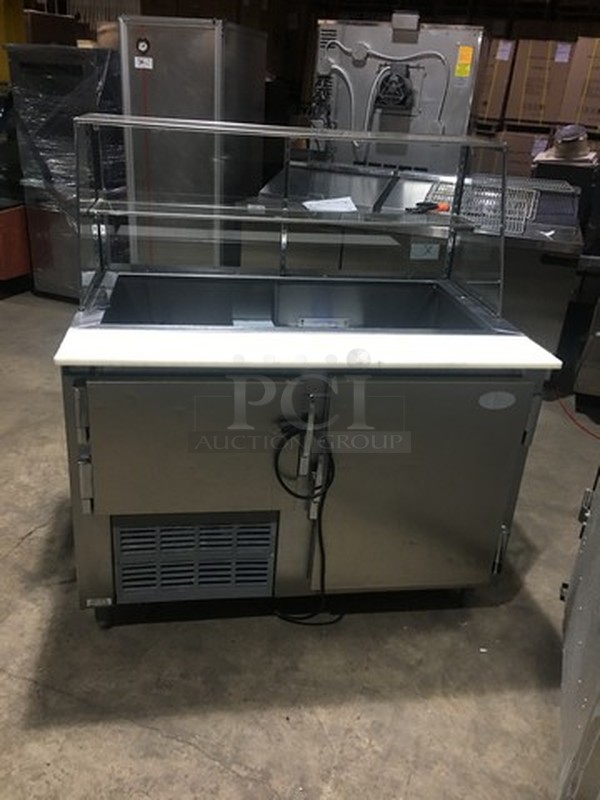 Leader Refrigerated Mega Top Sandwich Prep Table With Sneeze Guard! Model LM48! 115V 1 Phase! On Legs! - Image 4 of 11