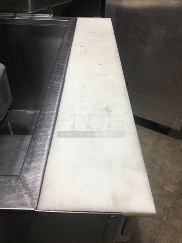 Leader Refrigerated Mega Top Sandwich Prep Table With Sneeze Guard! Model LM48! 115V 1 Phase! On Legs! - Image 10 of 11