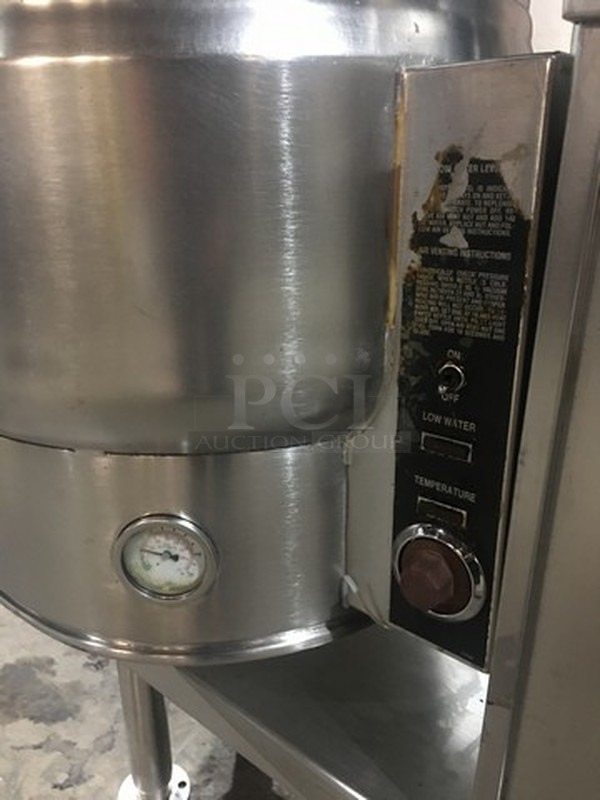 All Stainless Steel Electric Powered Self Contained Floor Model Tilted Soup Kettle! On Legs!  - Image 7 of 8