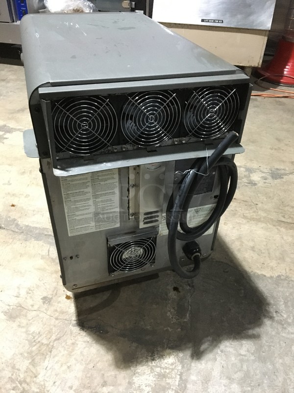 NICE! 2015 Turbo Chef Commercial Countertop Rapid Cook Oven! Model NGO Serial NGOD16270! 208/240V 1 Phase! On Legs! - Image 4 of 10