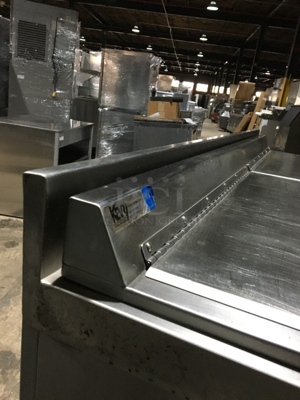Kevy Commercial Dual Bay Natural Gas Powered Meat Steamer/Holder! Great For Pastrami & Deli Meats! With Backsplash! All Stainless Steel!  - Image 8 of 10