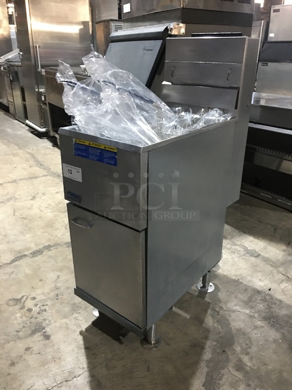 Pitco Commercial Natural Gas Powered Deep Fat Fryer! With 2 Metal Frying Baskets! With Backsplash! All Stainless Steel! Model 35C Serial G15CB011933! On Legs! - Image 8 of 9